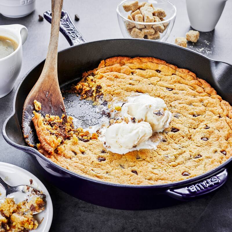 STAUB Cast Iron 11-inch Traditional Skillet
