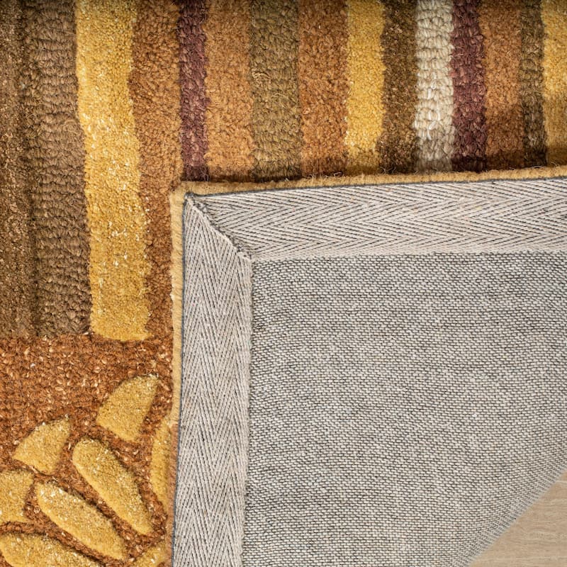 SAFAVIEH Handmade Soho Tai Patchwork N.Z. Wool Rug