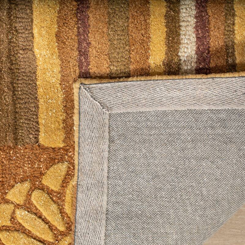 SAFAVIEH Handmade Soho Trixi Patchwork N.Z. Wool Rug