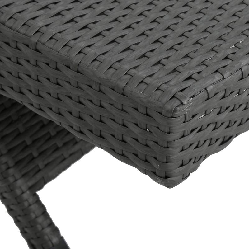 Modern Outdoor Aluminum Frame Wicker Recliner