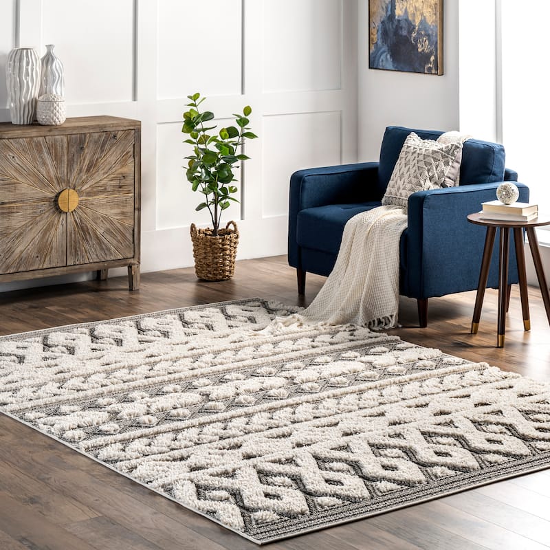 Nuloom Rebecca High Low Textured Shaggy Area Rug - 4' x 6' - Grey