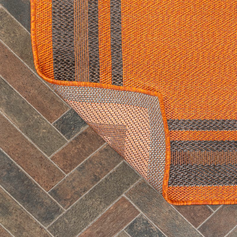 JONATHAN Y Haynes Modern Border Stripe Indoor/Outdoor Area Rug