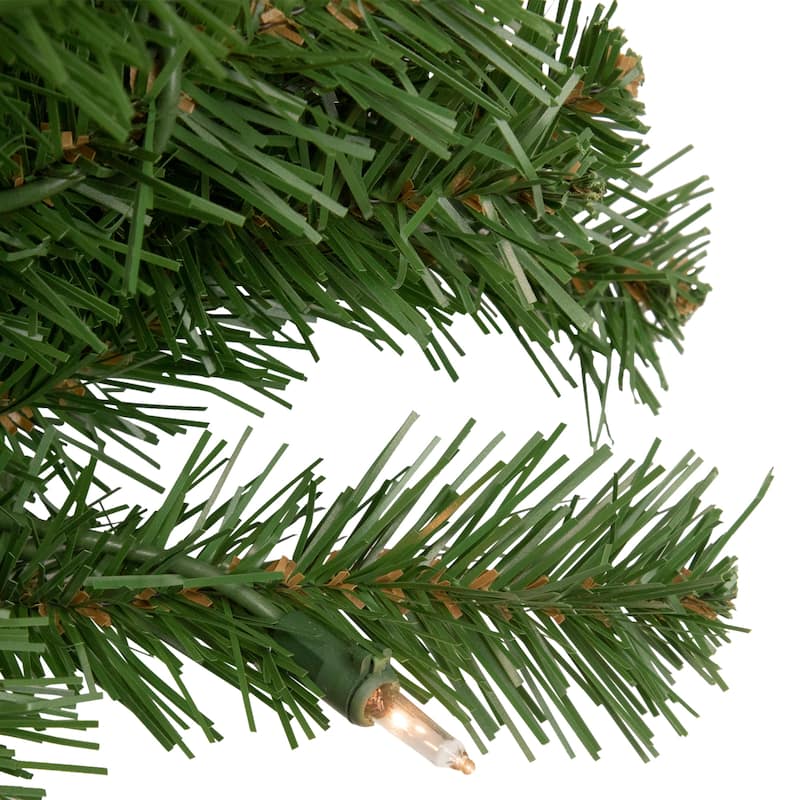 Dorchester Pine Artificial Christmas Wreath, 24-Inch, Clear Lights