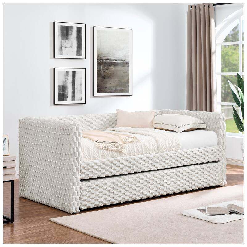 Twin Size Daybed The bottom pulls out to form a bed