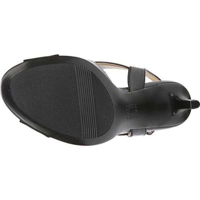 naturalizer barrie sandal