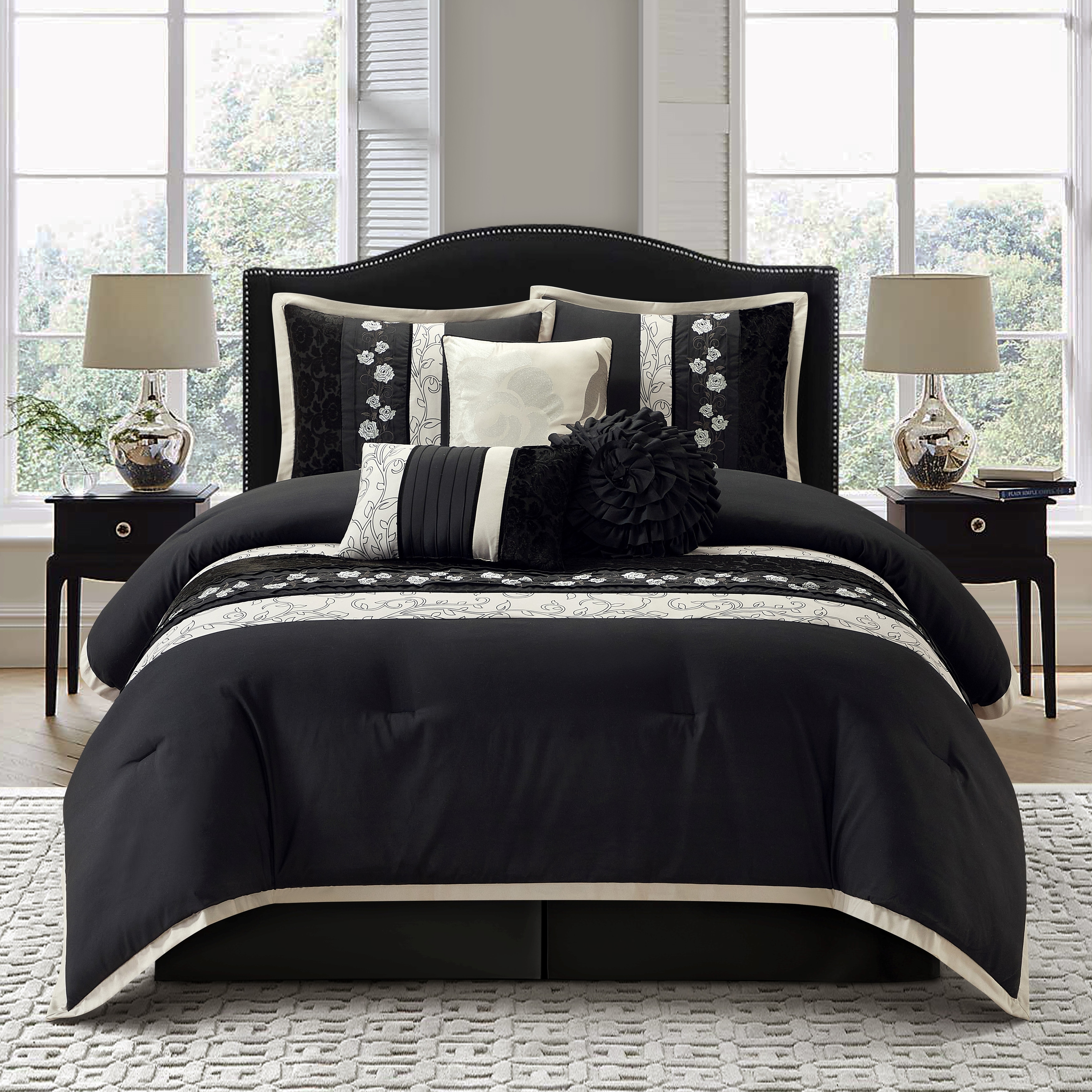 Nanshing Stella Black 7-Piece Roses Design Comforter Set