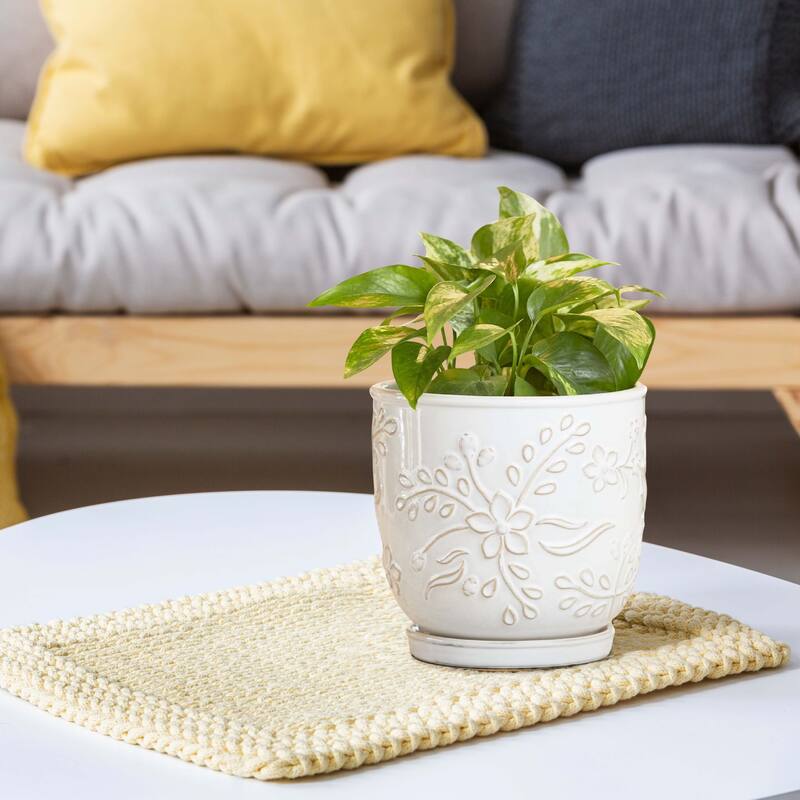 Southern Patio Venice White Ceramic 8.1-inch Planter (Pack of 2)