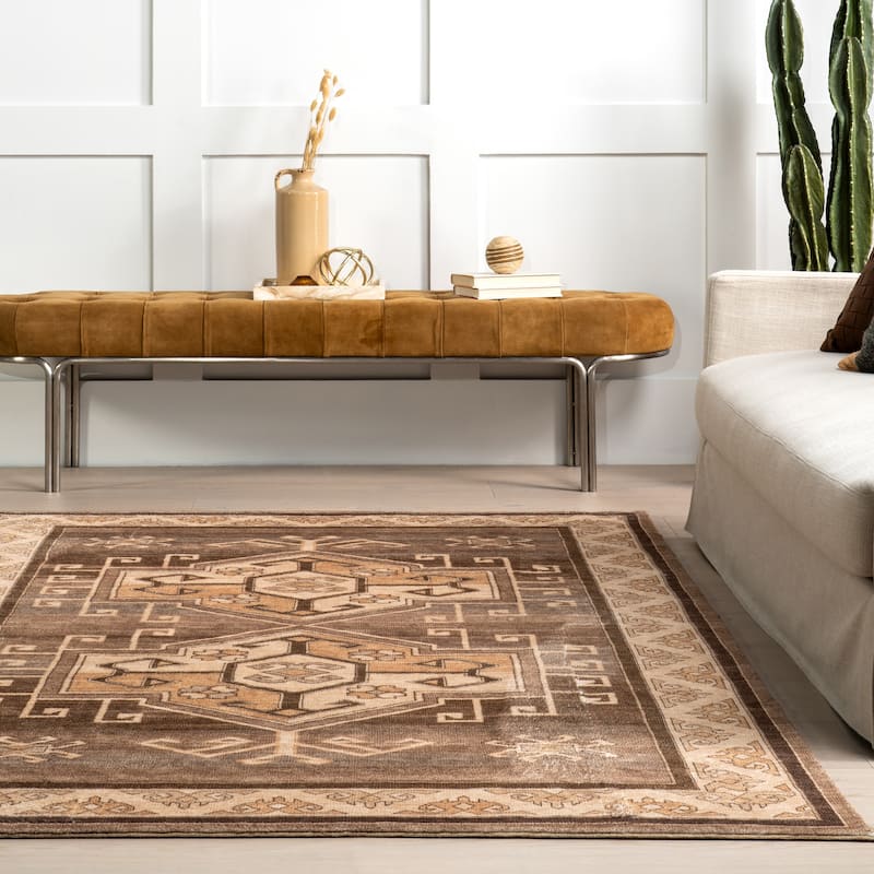 Nuloom Peony Traditional Medallion Machine Washable Area Rug