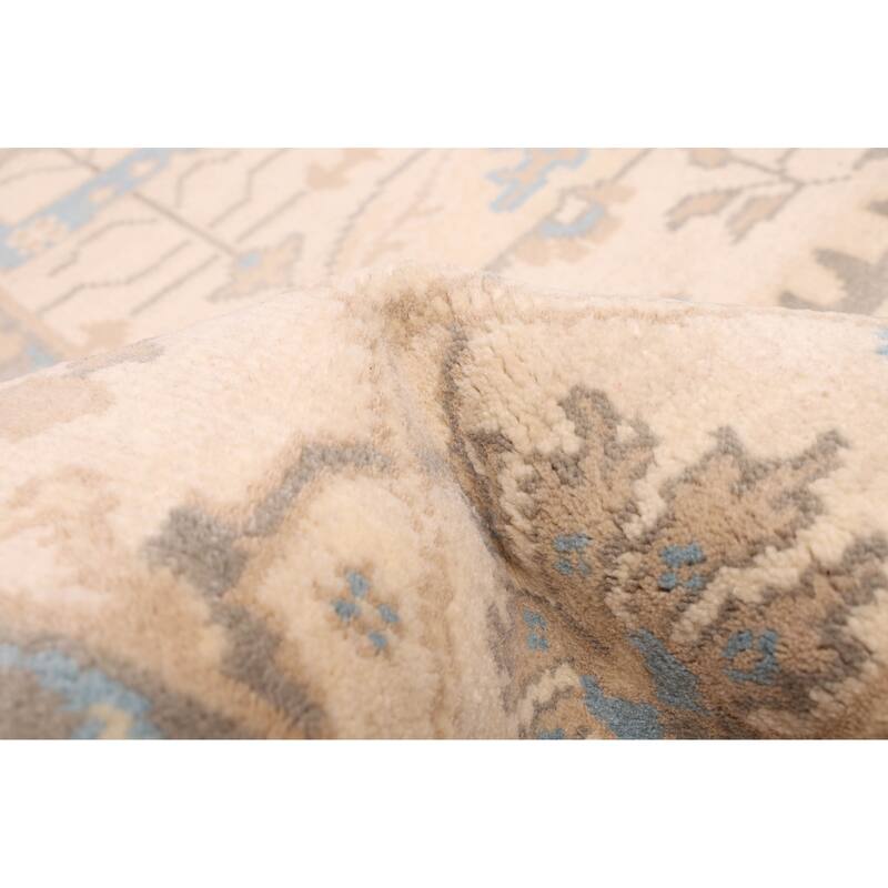 ECARPETGALLERY Hand-knotted Royal Oushak Ivory Wool Rug - 8'2 x 8'0