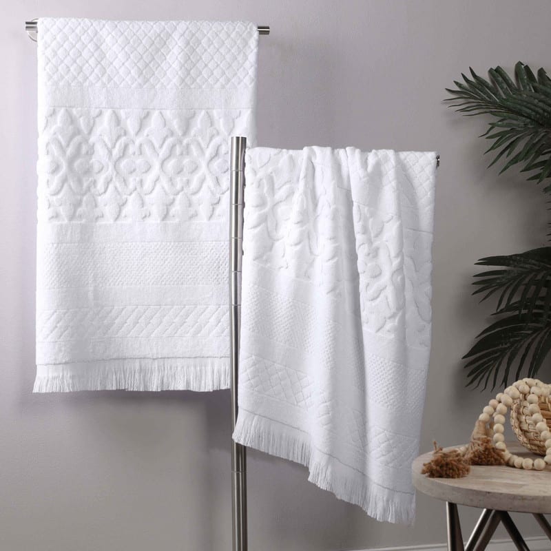 Superior Rolla Cotton Geometric Jacquard Plush Soft Bath Sheet Set of 2 - White