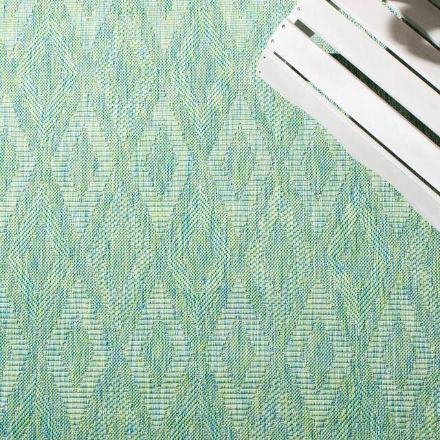 SAFAVIEH Courtyard Marolyn Indoor/ Outdoor Waterproof Patio Backyard Rug
