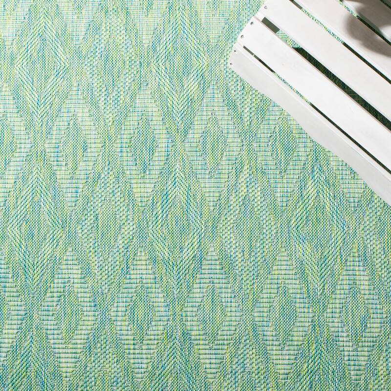 SAFAVIEH Courtyard Marolyn Indoor/ Outdoor Waterproof Patio Backyard Rug