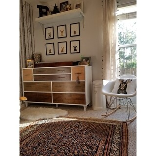 Carson Carrington Christian 8-drawer Dresser