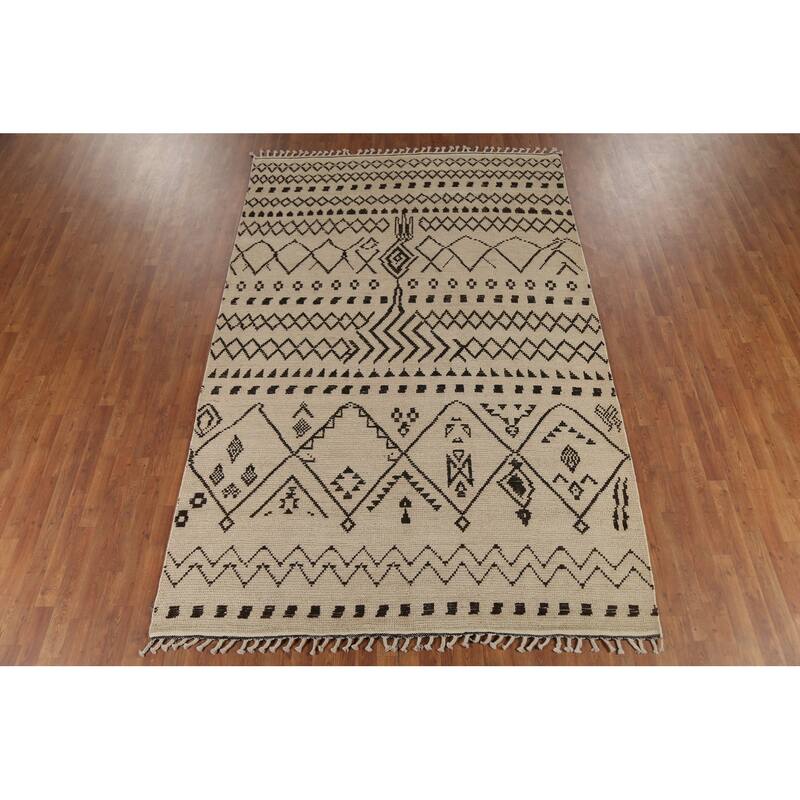 Geometric Beige / Ivory Moroccan Area Rug Hand-Knotted Wool Carpet - 6'9"x 10'11"
