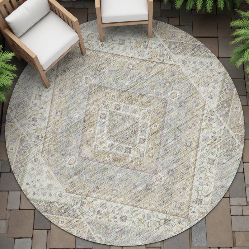Machine Washable Indoor/Outdoor Traditional Ali Chantille Rug - Ivory - 8' x 8'