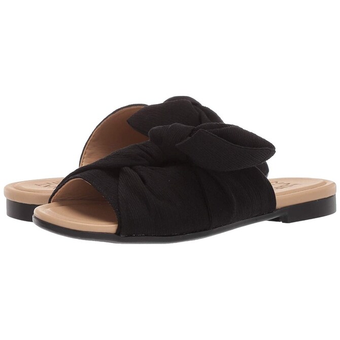 naturalizer slip on sandals