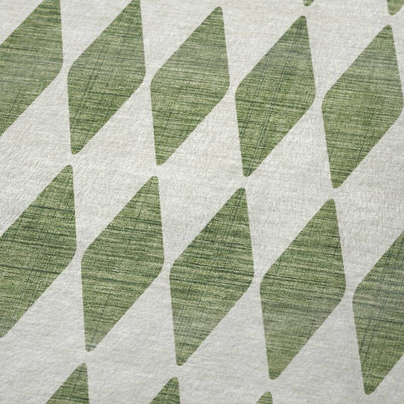 Premium Machine Washable Modern Argyle Sherpa Throw Blanket