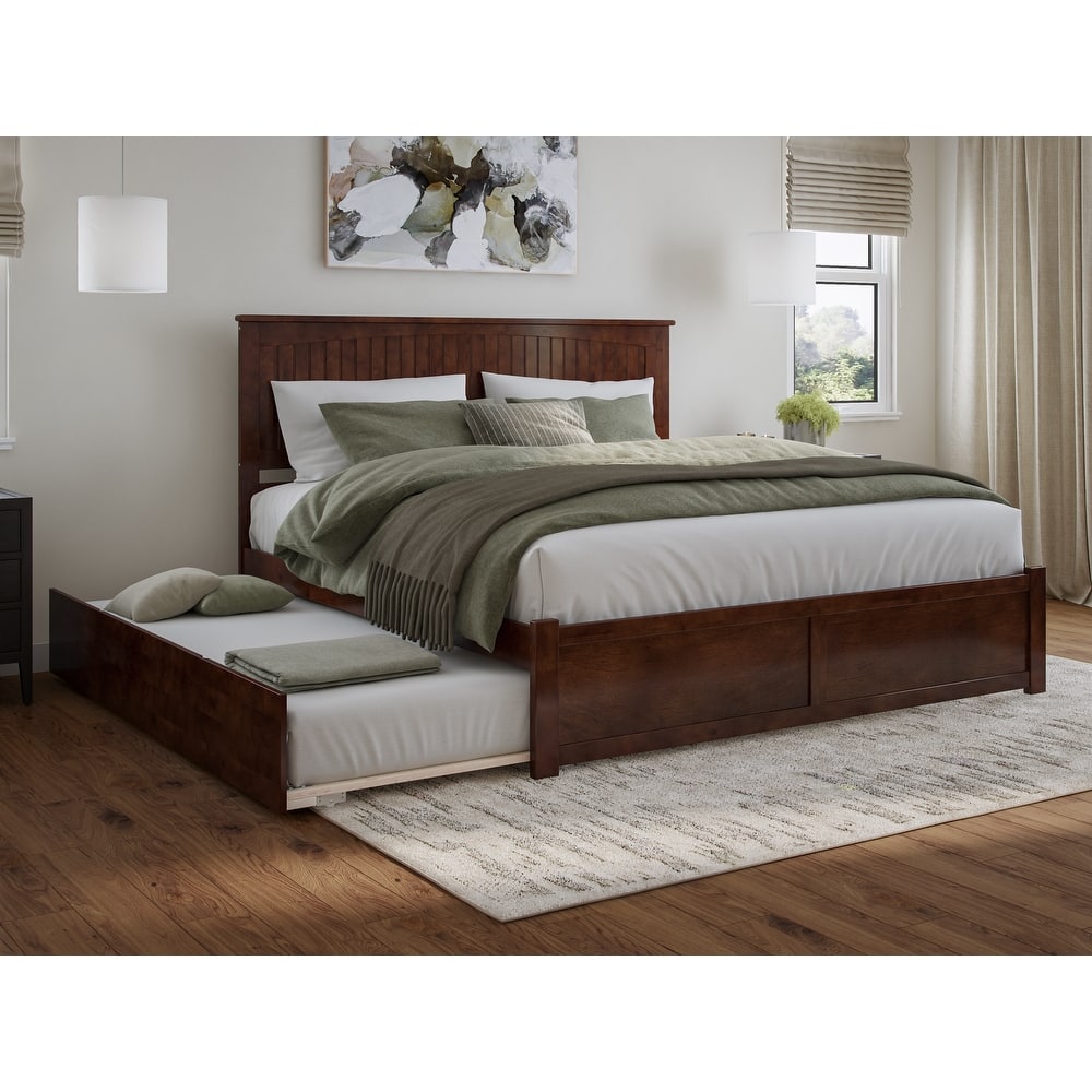 Nantucket Bed with Footboard and Twin Extra Long Trundle