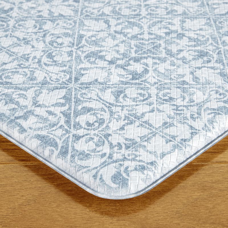TOWN & COUNTRY BASICS Vintage Medallion Anti Fatigue Kitchen Mat Non-Slip Backing