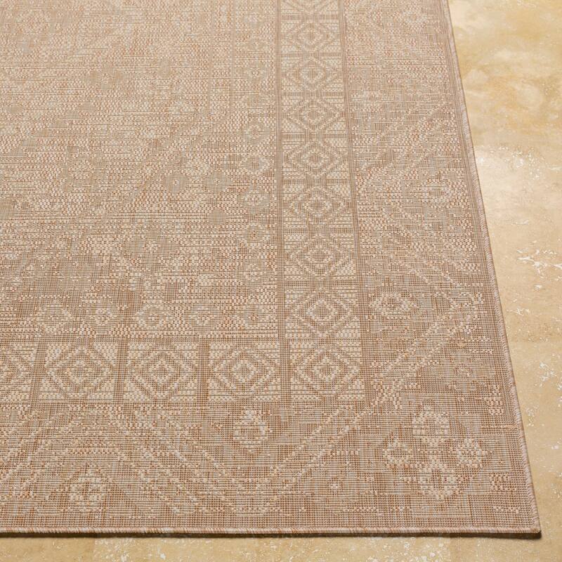 Livabliss Lexi Global Medallion Indoor/ Outdoor Area Rug