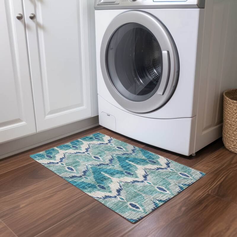 Machine Washable Indoor/ Outdoor Chantille Boho Ikat Rug