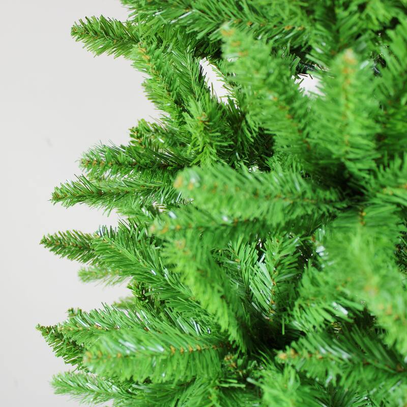 6FT Classic Pencil Christmas Tree, 72-Inch Classic Pencil-Shaped Christmas Tree Suitable For Christmas