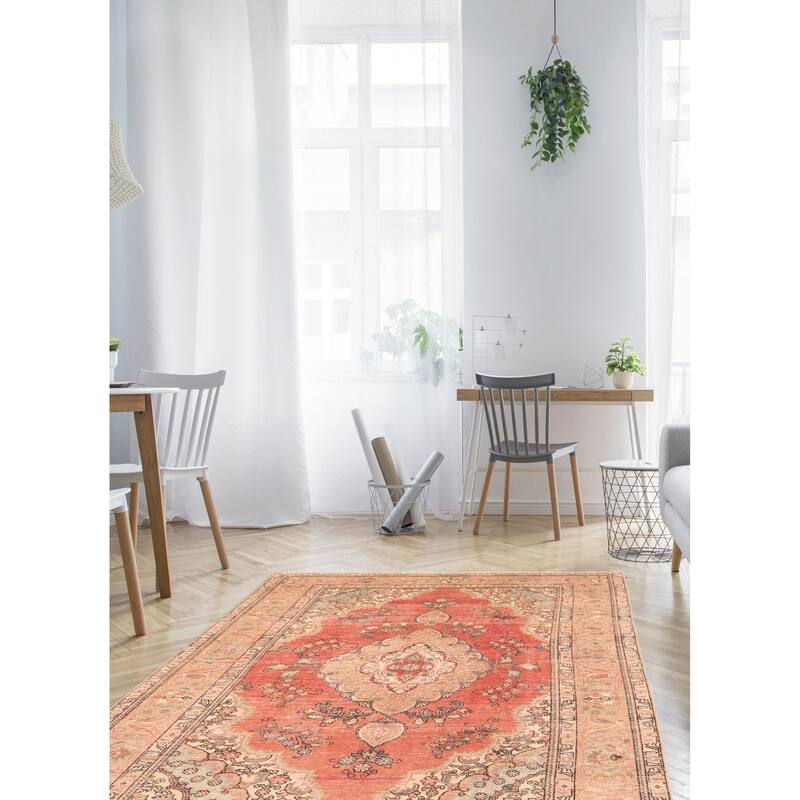 ECARPETGALLERY Hand-knotted Antalya Vintage Light Red Wool Rug - 6'7 x 9'6