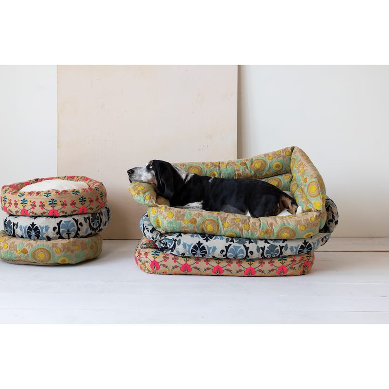 Cotton and Sherpa Pet Bed with Floral Design