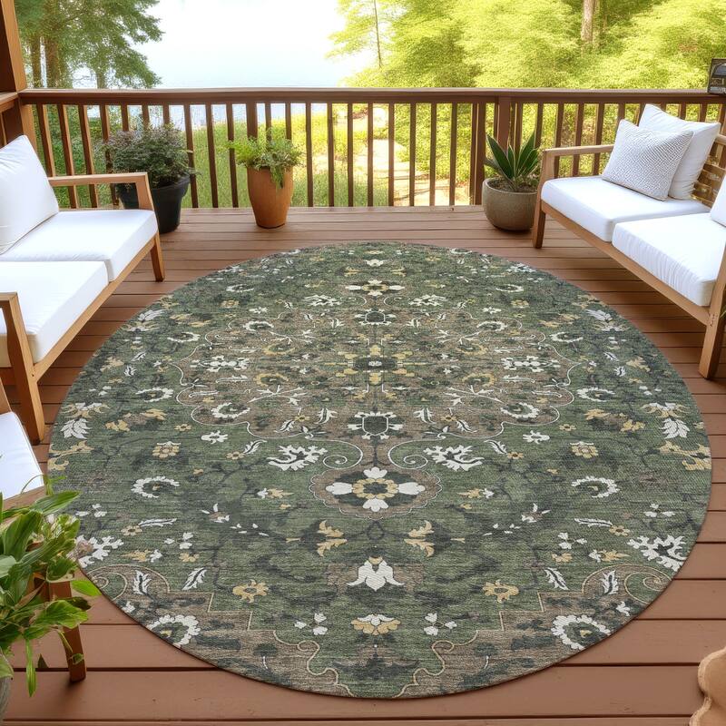 Machine Washable Indoor/ Outdoor Traditional Savannah Chantille Rug - Brown - 8' x 8'