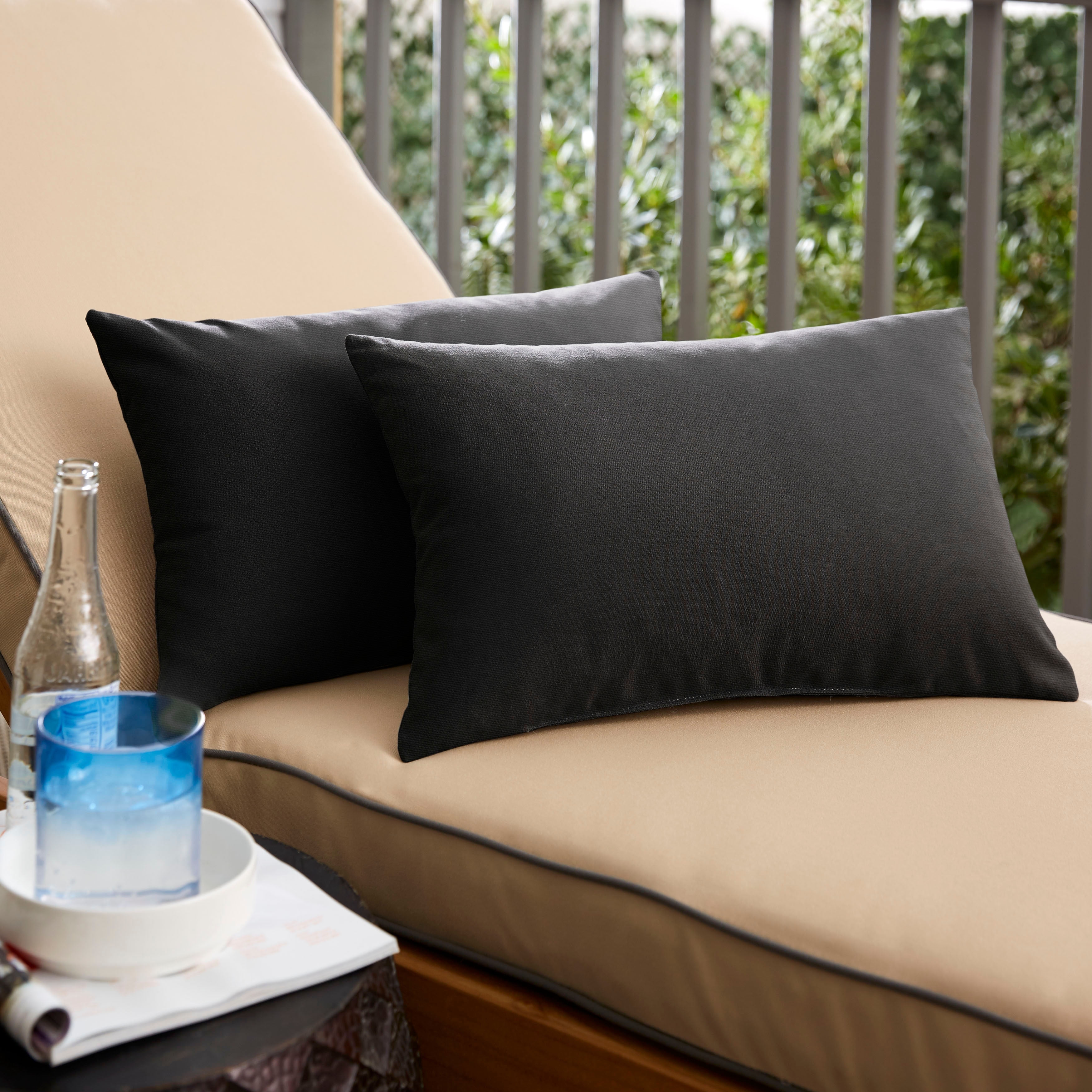 Sunbrella Canvas Black Indoor/Outdoor Knife Edge Pillow (Set of 2)