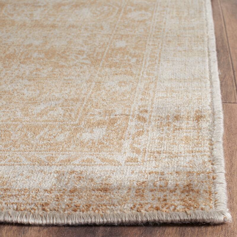 SAFAVIEH Vintage Battistina Oriental Distressed Viscose Rug
