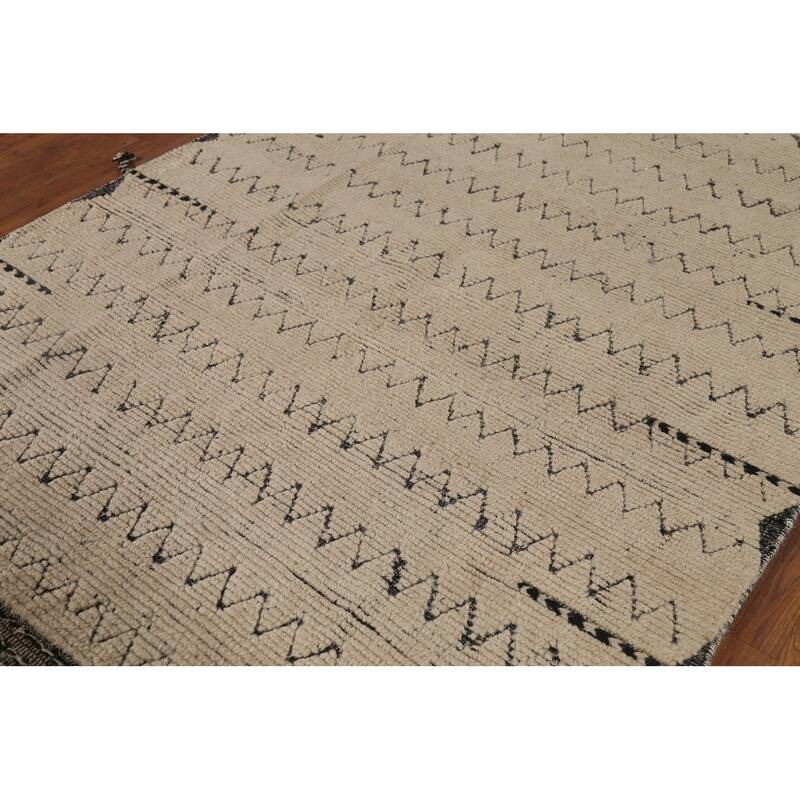 Chevron Style Moroccan Area Rug Hand-Knotted Wool Carpet - 6'3"x 9'8"