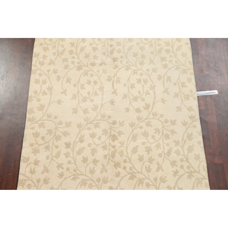 Floral Nepalese Vegetable Dye Wool Area Rug Hand-knotted Office Carpet - 5'8" x 8'7"