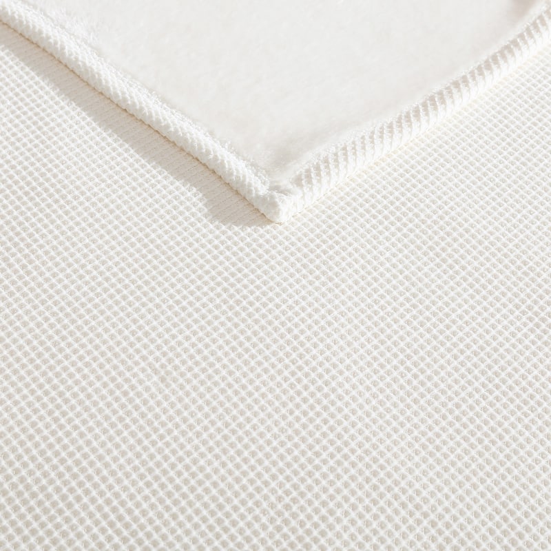 Vera Wang Chenille Jacquard Solid Reversible Blanket