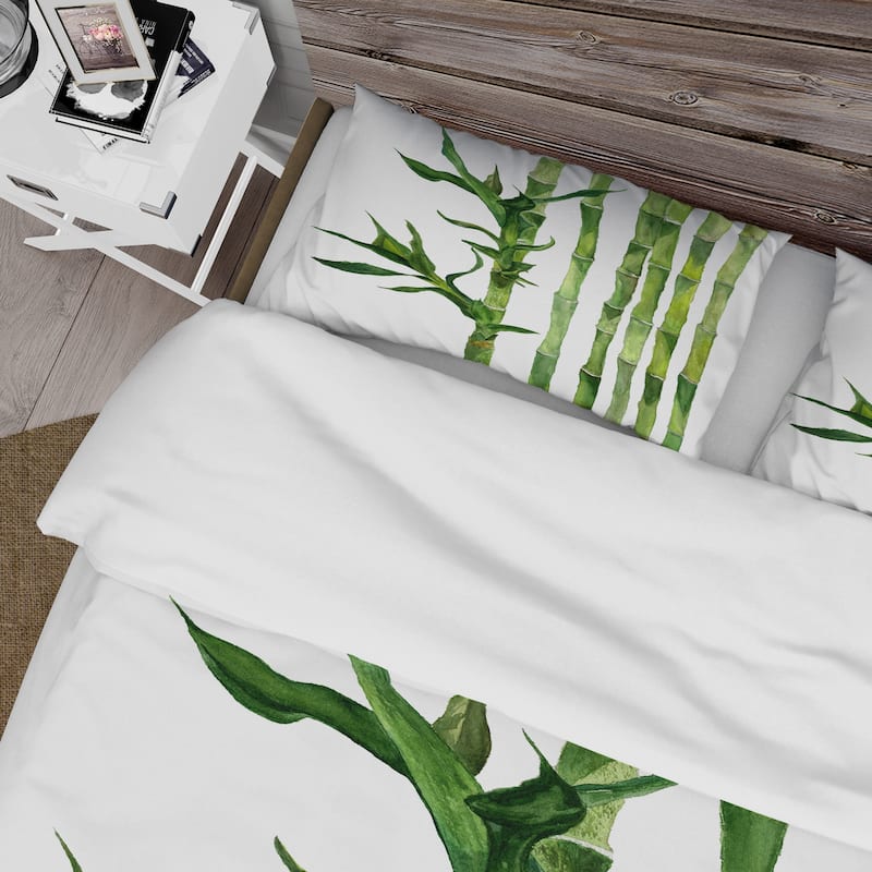 Designart 'Bamboo Branches In The Forest III' Tropical Duvet Cover ...