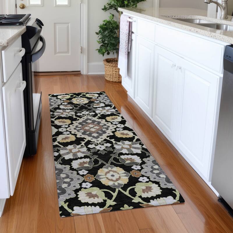 Premium Washable Super Soft Traditional Grace Mayfield Rug - Black - 2'3" x 7'6"