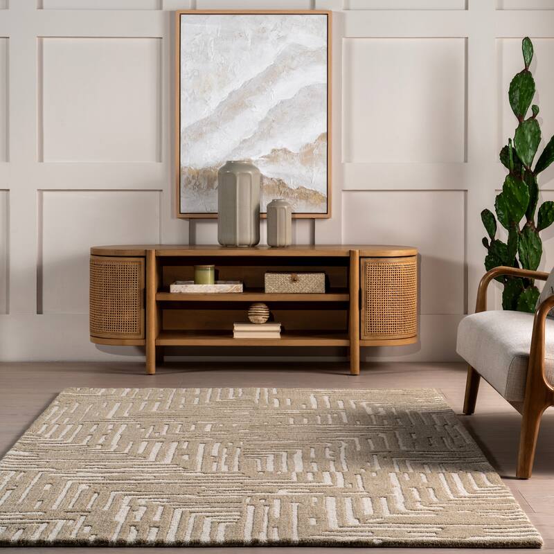 Nuloom Kamala Geometric High-Low Wool Area Rug
