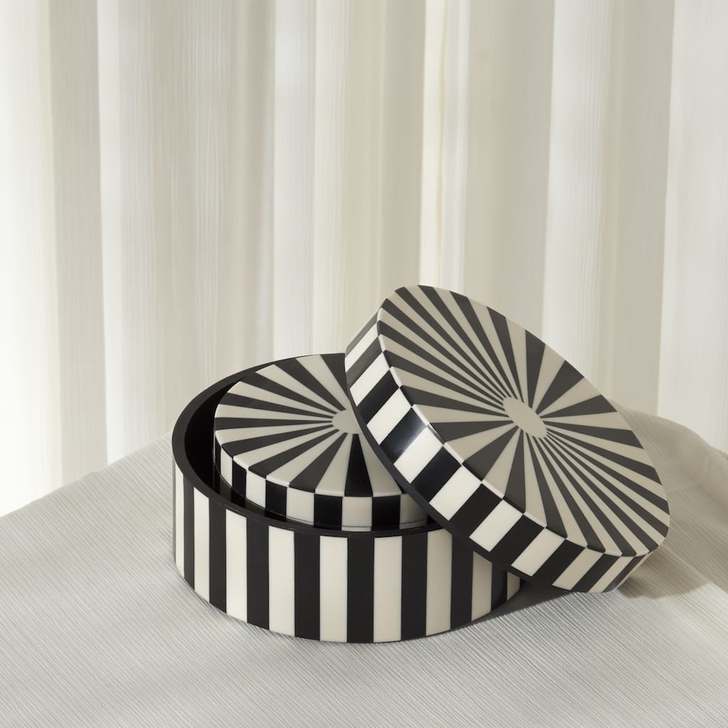 SAFAVIEH Home Charli Black/Ivory Resin Decorative Box Set of 2