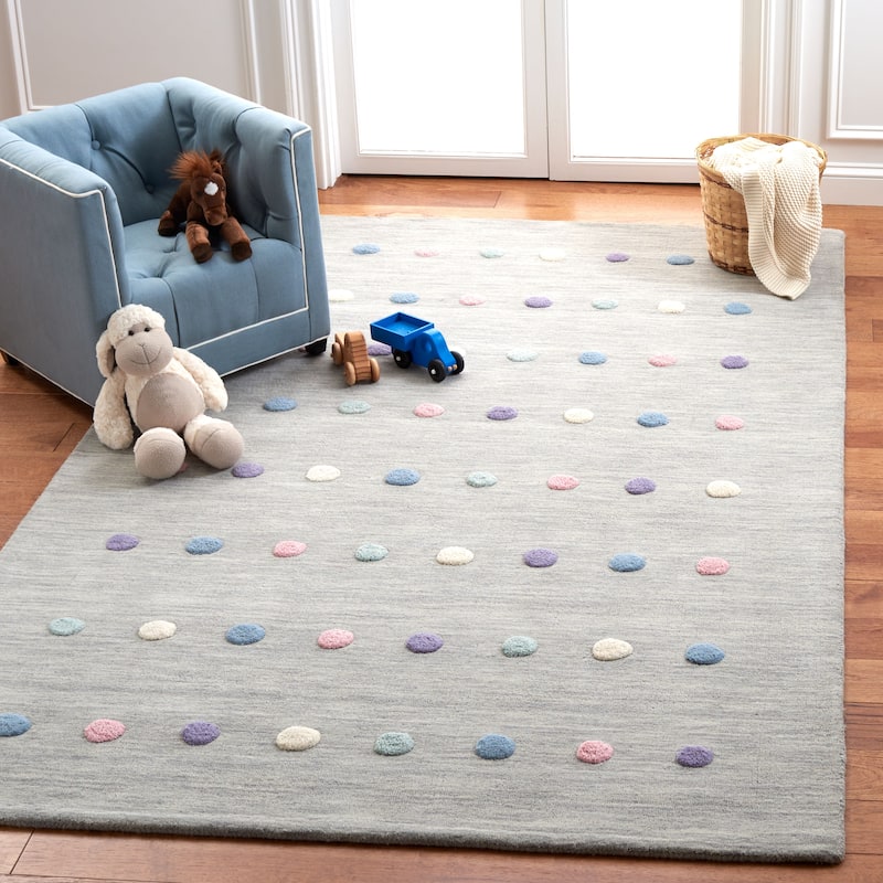 SAFAVIEH Kids Jayshree Polka Dot Wool Rug - 4' x 6' - Silver - Rectangle