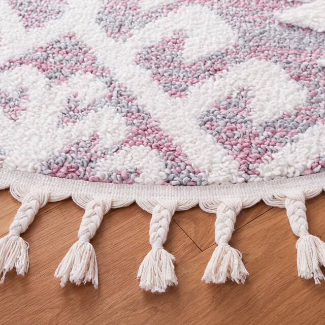 SAFAVIEH Moroccan Tassel Shag Iulieana Boho Tribal 2-inch Thick Rug