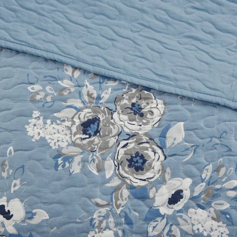 Madison Park Willa 6 Piece Cotton Quilt Set with Throw Pillows