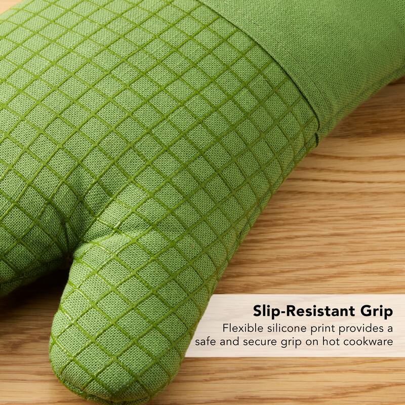 KITCHENAID Gourmet Series Gridlines Oven Mitts 2-Pack Set, Heat Resistant up to 600°F, Soft Silicone Grip, Magnetic Cuff