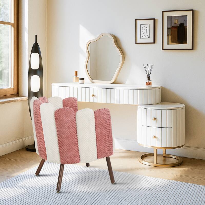 Blossom Accent Chair with Heart-Shaped Pillow