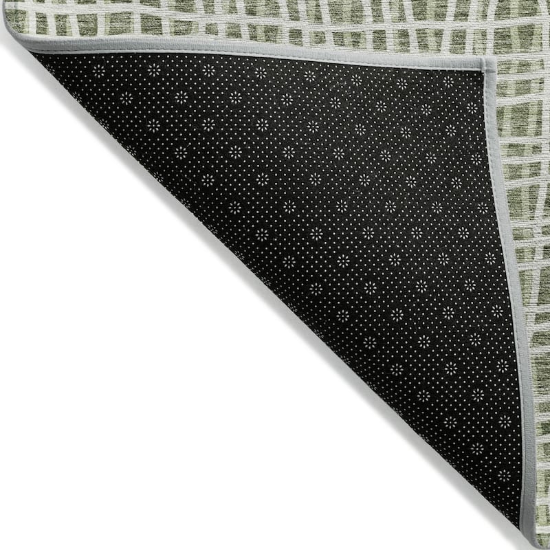 HomeRoots Striped Transitional Rectangle Outdoor Rug