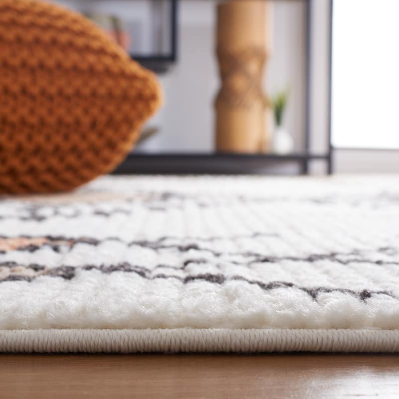 SAFAVIEH Moroccan Tassels Filuta Boho Tribal Rug