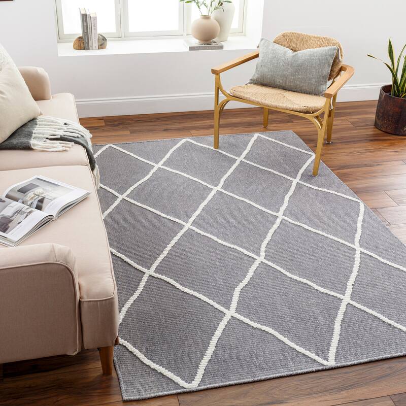 Livabliss Olten Trellis Machine Washable Area Rug - 3' 3" x 5' - Grey/Cream
