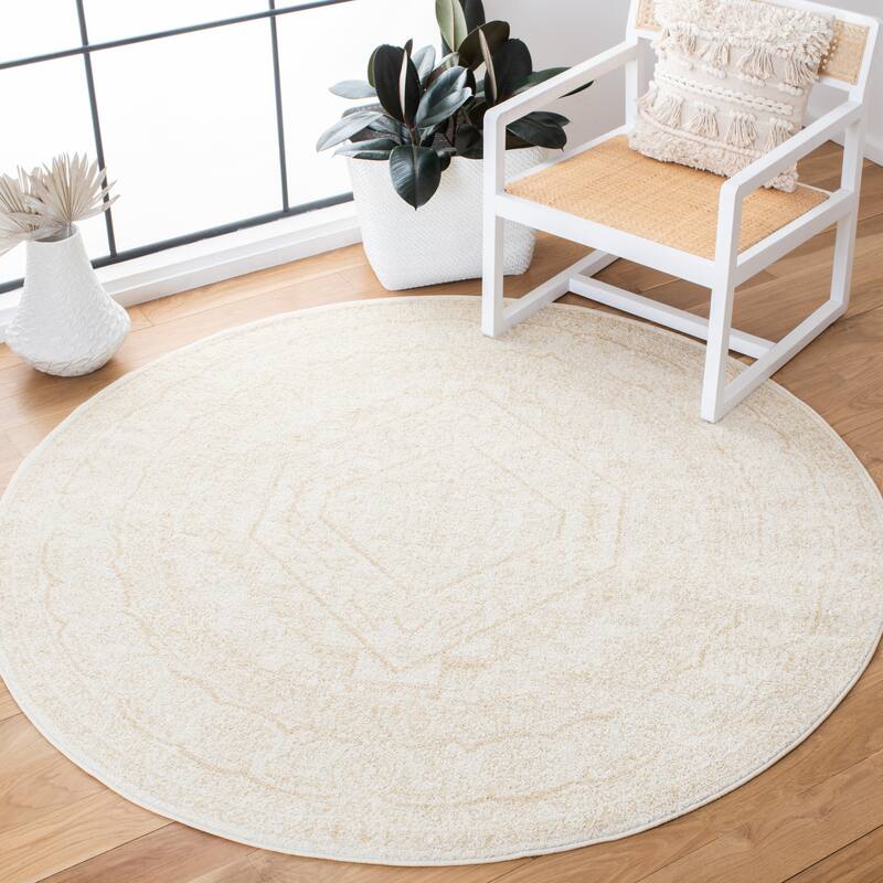 SAFAVIEH Adirondack Cheyenne Rustic Oriental Medallion Rug - 8' Round - Ivory/Beige