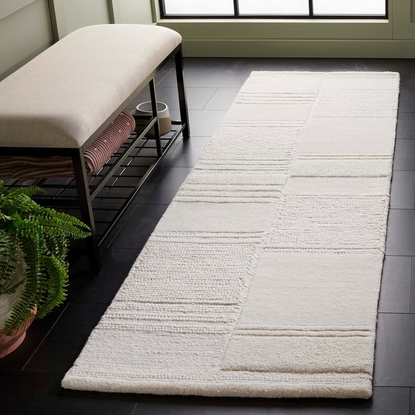 slide 2 of 9, SAFAVIEH Handmade Manhattan Guluzar Modern Wool Rug