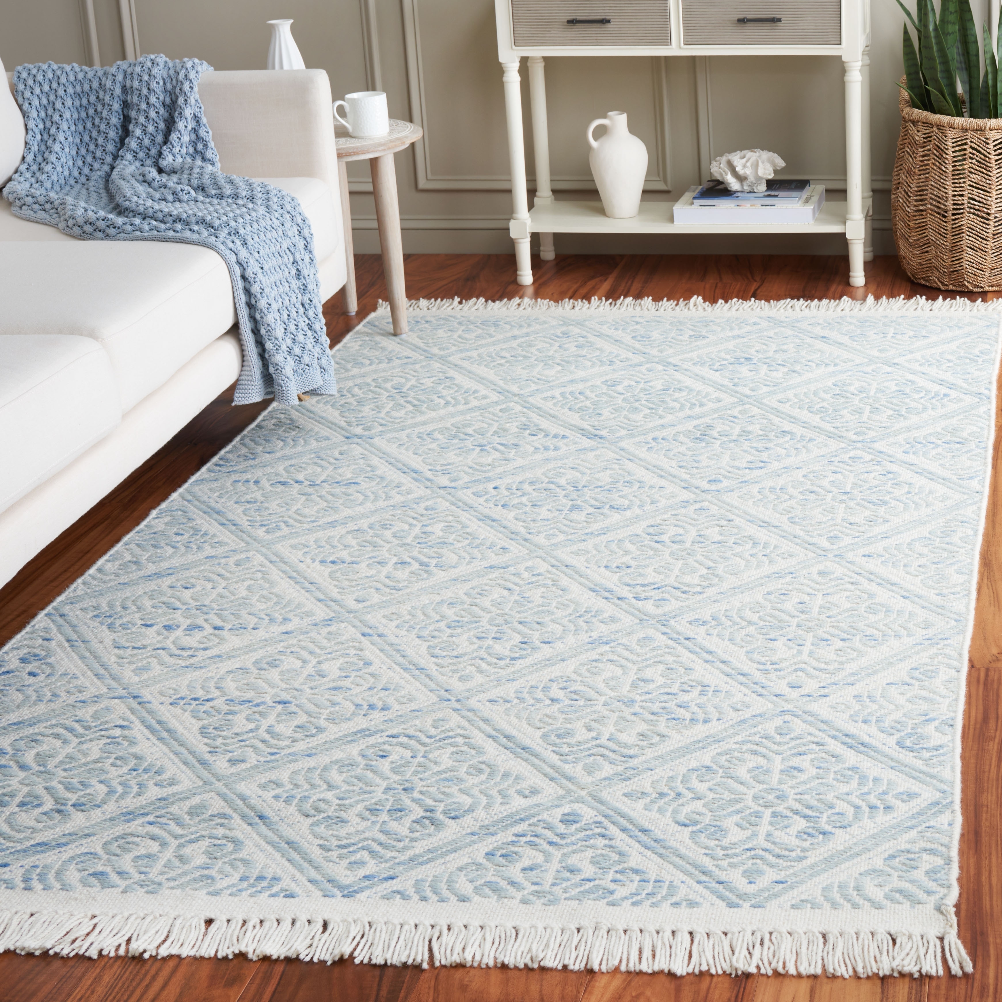 SAFAVIEH Handmade Kilim Ozgen Trellis Tassel Wool Rug