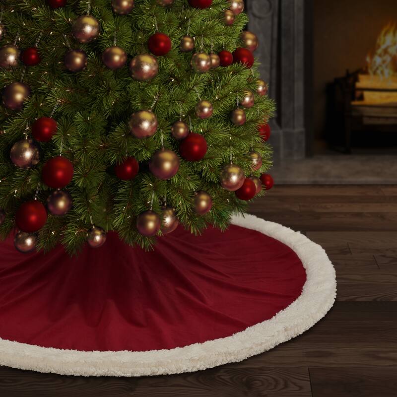 J. Queen New York Casey Sherpa Christmas Tree Skirt